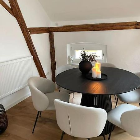 Mosel-Charm - Urige Dachgeschosswohnung - 3 Schlafzimmer Fuer 6 Personen - Liebevoll Renoviert & Gemuetlich Ürzig Kültér fotó