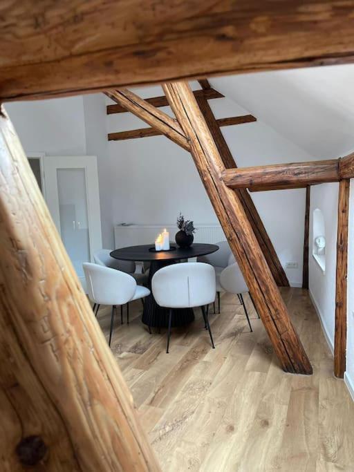 Mosel-Charm - Urige Dachgeschosswohnung - 3 Schlafzimmer Fuer 6 Personen - Liebevoll Renoviert & Gemuetlich Ürzig Kültér fotó